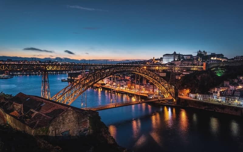 10 cosas imprescindibles que ver en Oporto Portugal
