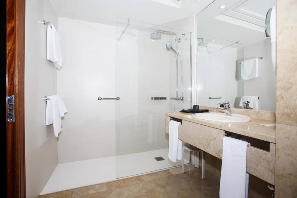 Baños Hotel Bahía Santander 4 estrellas Baños Hotel Bahía Santander 4 estrellas