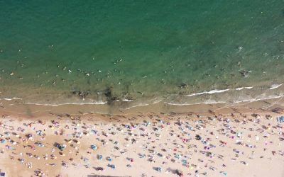 Cambrils con toboganes para niños 4 estrellas a 2 km centro ¡desde 208€ media!