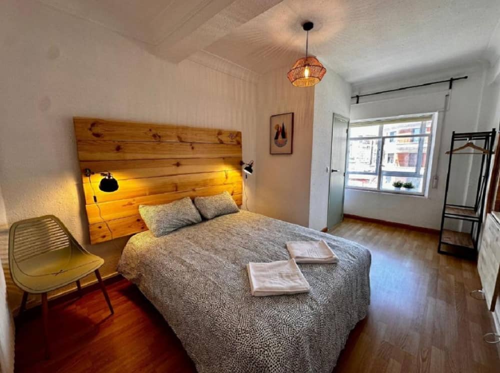 Compara precios habitaciones Hostal Atuaire Burgos Compara precios habitaciones Hostal Atuaire Burgos