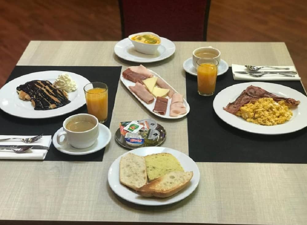 Desayuno Hotel Palacio del Mar 4 estrellas Santander Desayuno Hotel Palacio del Mar 4 estrellas Santander
