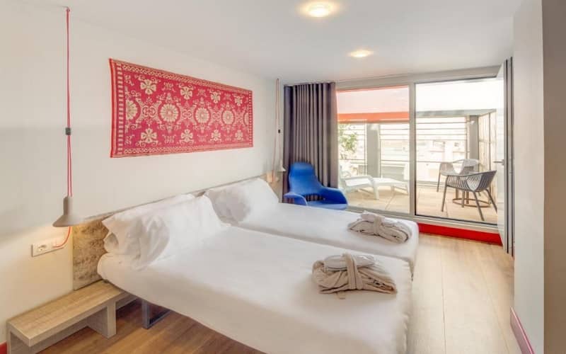 Generator Barcelona Hostel desde 21€ noche