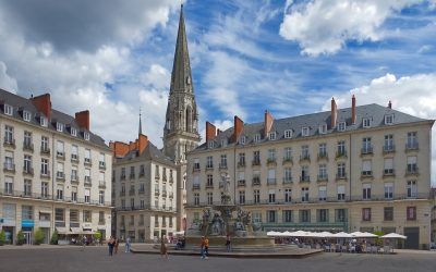 Nantes Semana Santa vuelos y hotel a elegir ¡6 días desde 1100€! menudo..