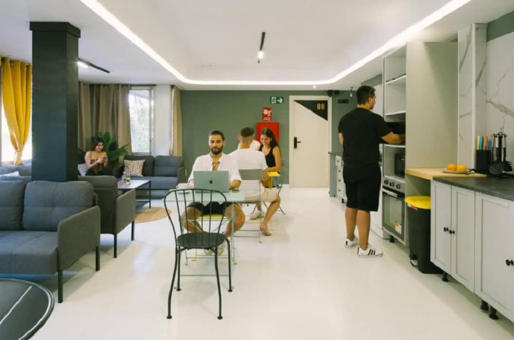 U-nit Hostel Central Park Valencia precios actualizados desde 20€