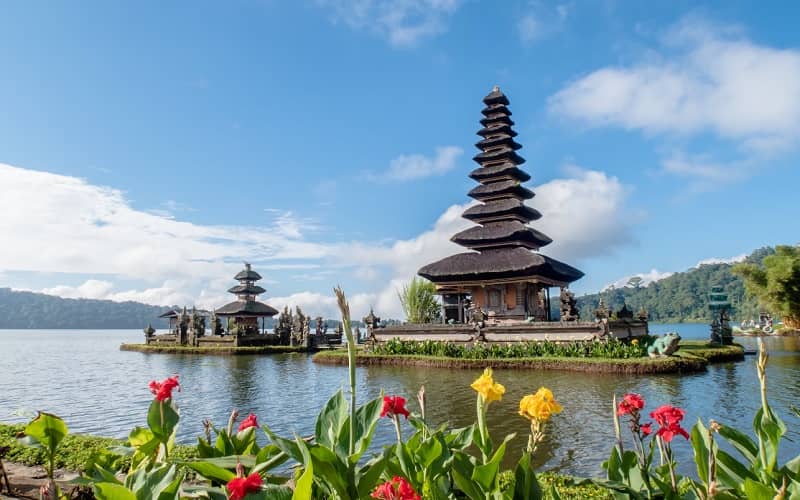 Viaje a tu aire en coche por Singapur y Bali